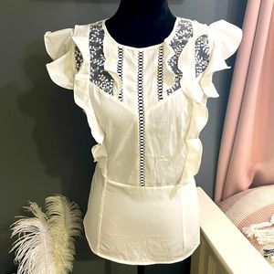 White Ruffle and Lace Short Sleeve Blouse (L)